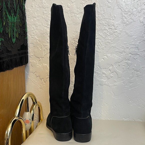 UGG {5} 'Daley Gracen' Black Suede Tall Riding Boots Block Heel - Picture 4 of 9